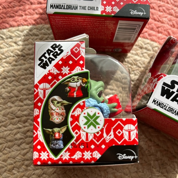🎄3 Star Wars The Mandalorian Child Bounty Collection Holiday Baby Yoda Grogu - Picture 4 of 10